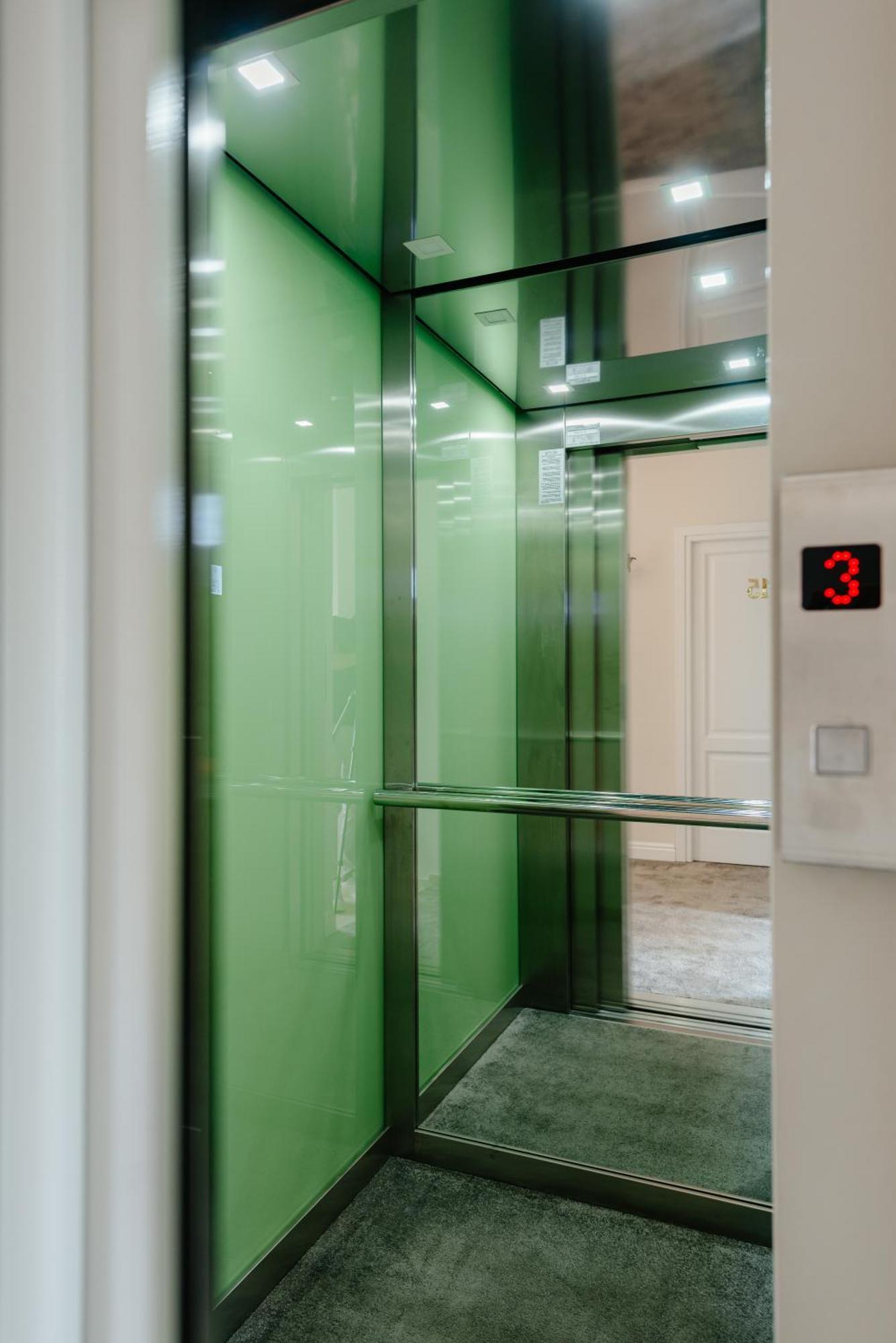 Ateneea Luxury Rooms Kluż-Napoka Zewnętrze zdjęcie