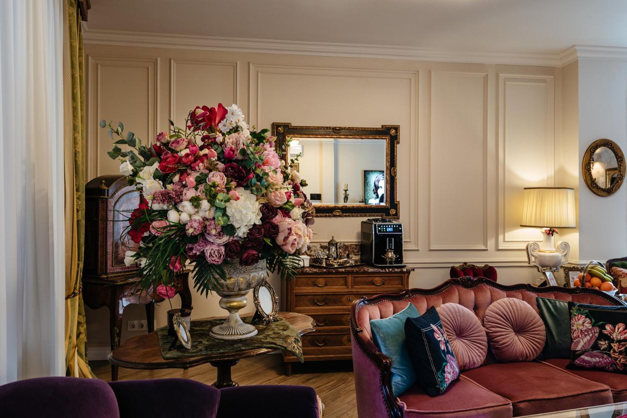 Ateneea Luxury Rooms Kluż-Napoka Zewnętrze zdjęcie