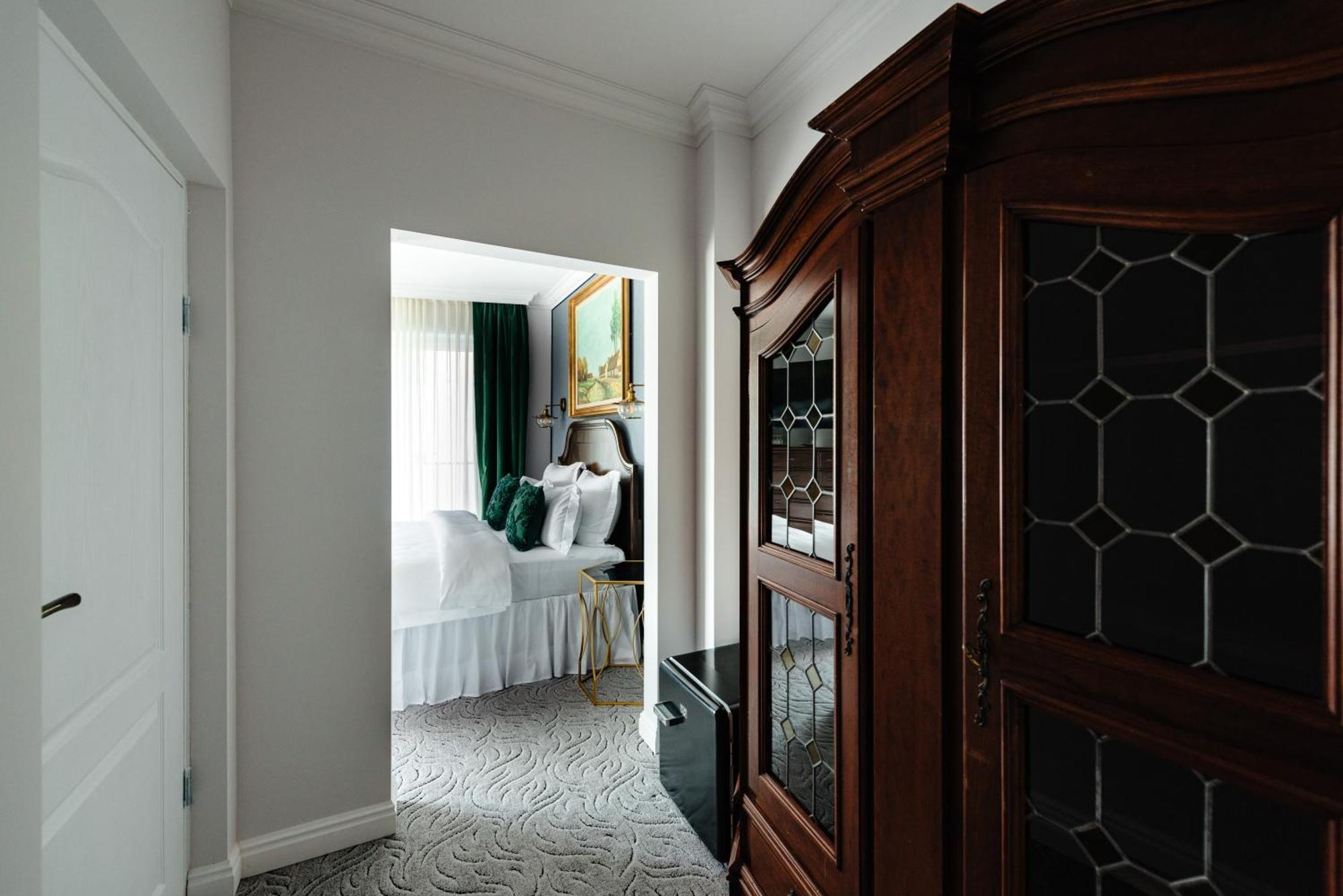 Ateneea Luxury Rooms Kluż-Napoka Zewnętrze zdjęcie