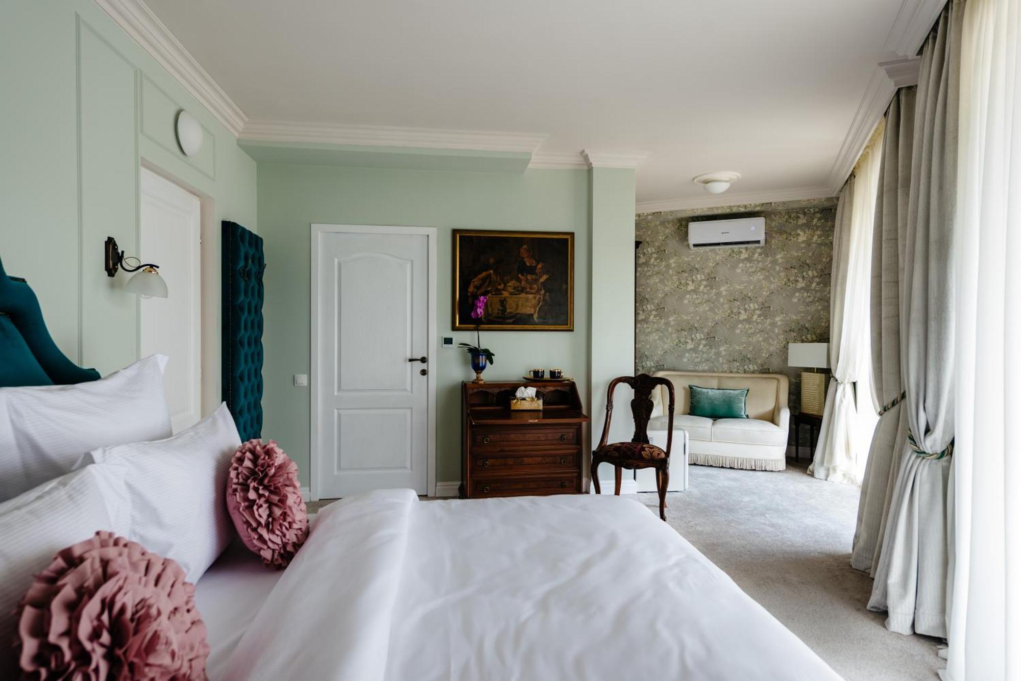 Ateneea Luxury Rooms Kluż-Napoka Zewnętrze zdjęcie