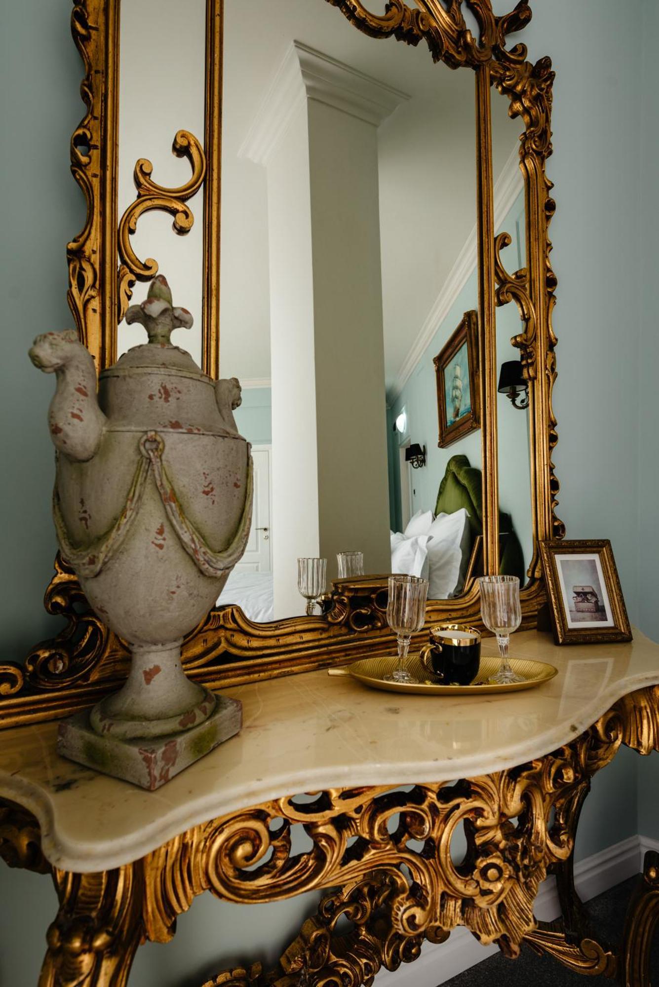 Ateneea Luxury Rooms Kluż-Napoka Zewnętrze zdjęcie