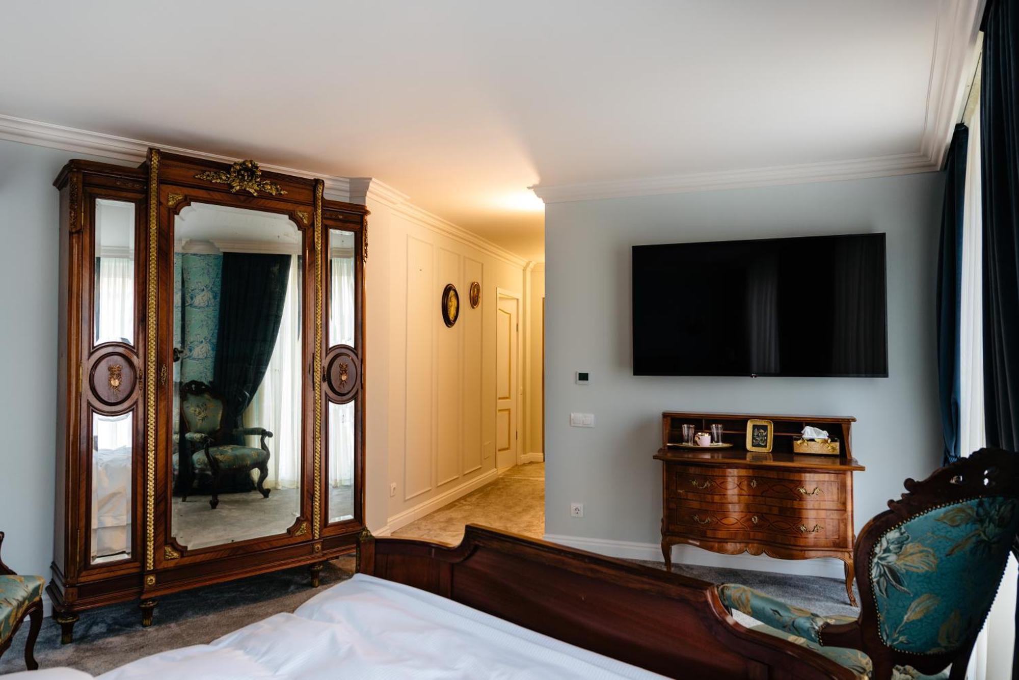 Ateneea Luxury Rooms Kluż-Napoka Zewnętrze zdjęcie