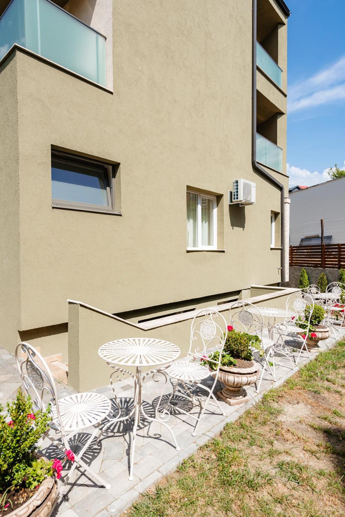 Ateneea Luxury Rooms Kluż-Napoka Zewnętrze zdjęcie